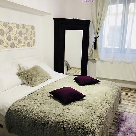 Queen'S Studio Сибиу Экстерьер фото