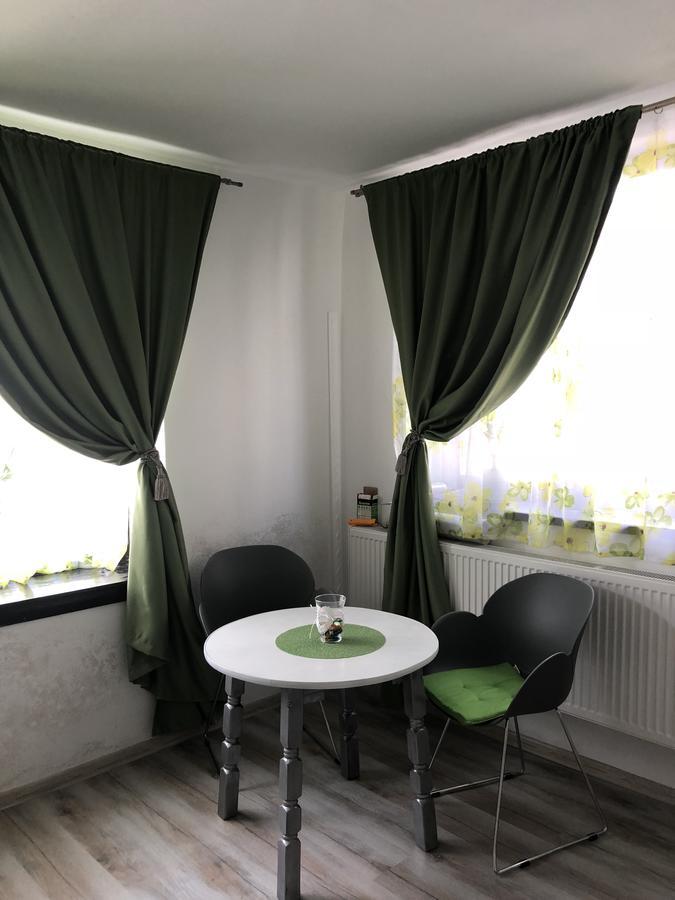 Queen'S Studio Сибиу Экстерьер фото